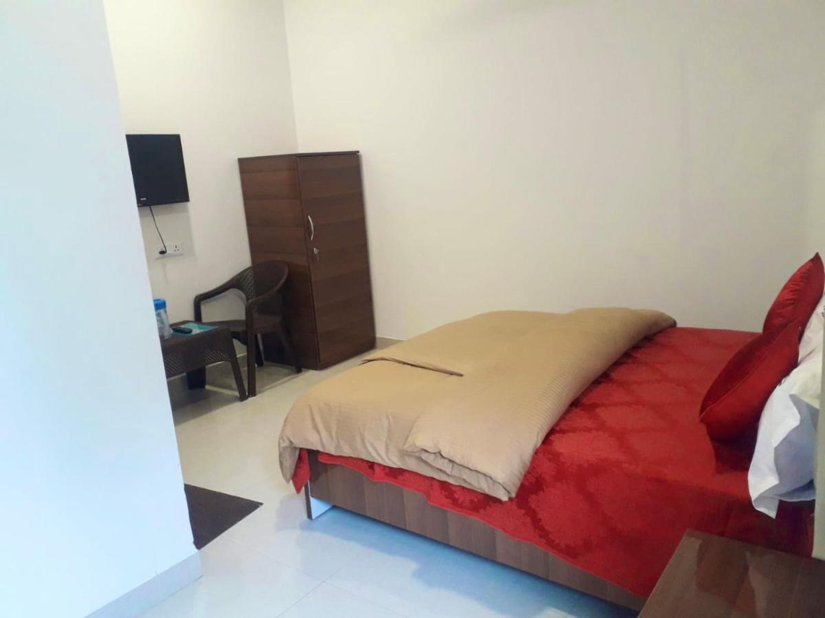 Peacock Hill Homestay โบปาล ภายนอก รูปภาพ